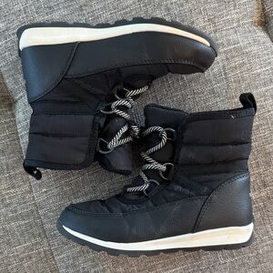 Kids Winter/Snow Boots with no-tie laces